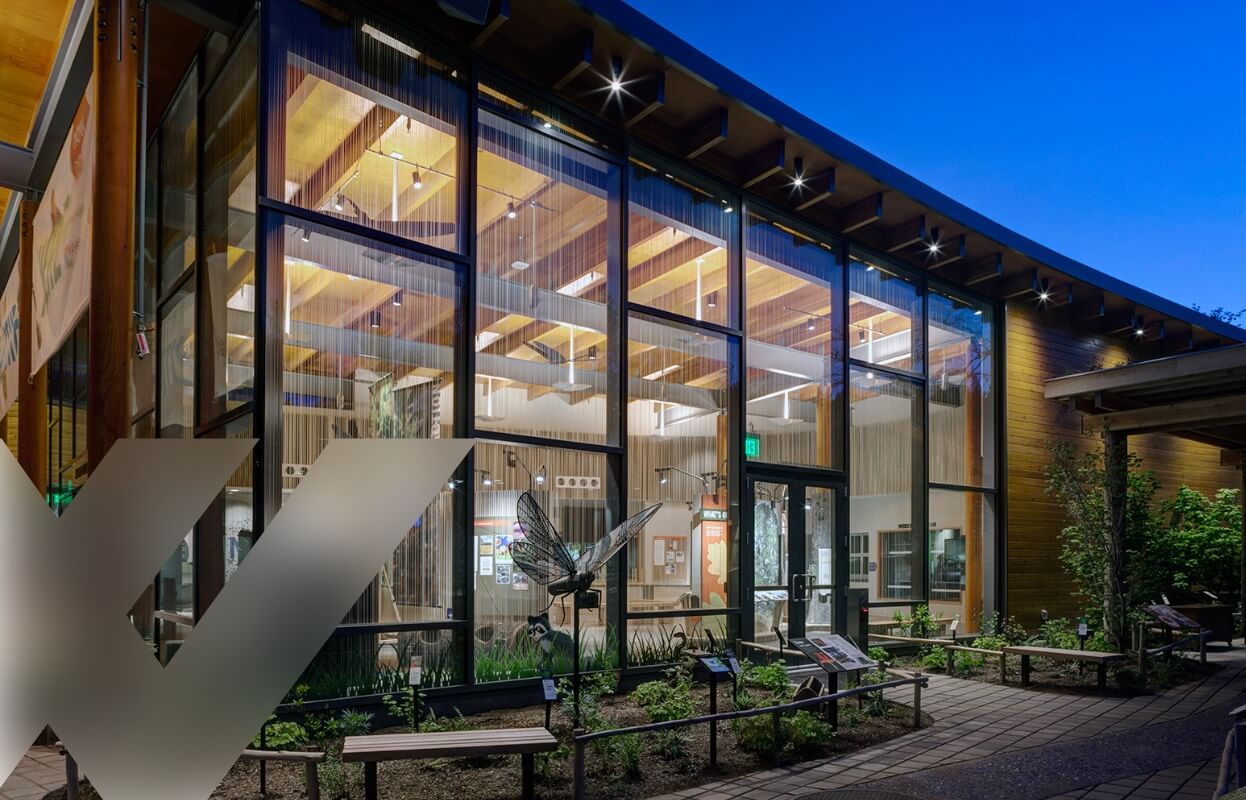 Lowe Bird Friendly Glass Solution Walker Glass